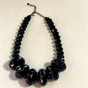 Joan Rivers large jet black faceted bead necklace largest bead 1 1/2” (613)
